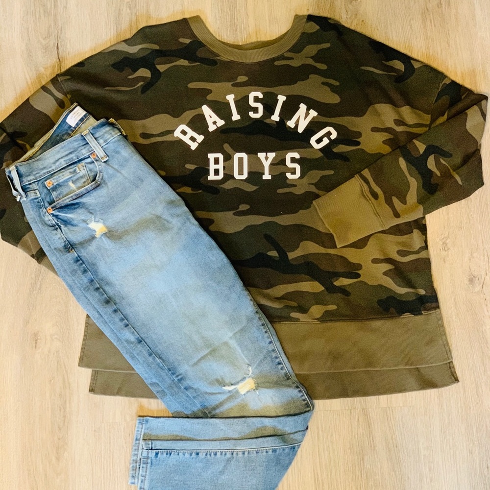 Raising Boys sweatshirt - Picture 1 of 1